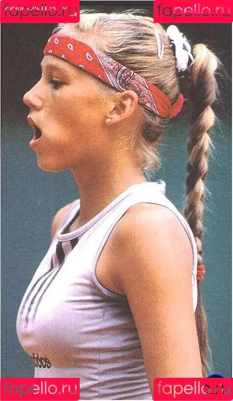 Anna Kournikova Onlyfans Photo Gallery 