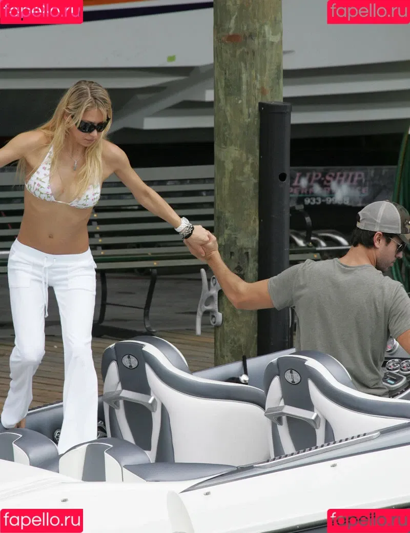 Anna Kournikova Onlyfans Photo Gallery 