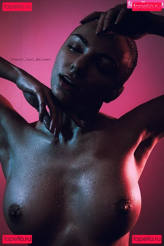 Maragough Onlyfans Photo Gallery 