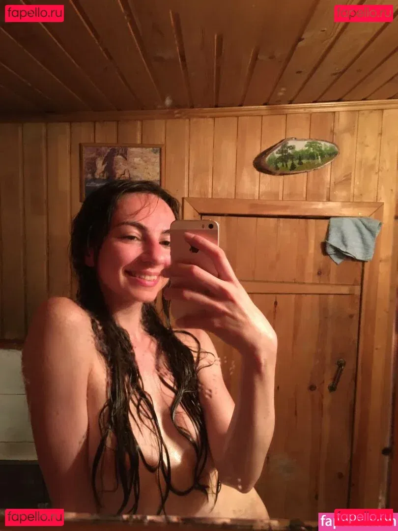 Maragough Onlyfans Photo Gallery 