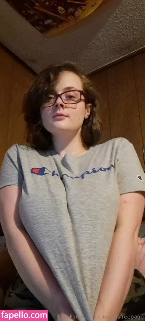 crimsonsfreepage Onlyfans Photo Gallery 