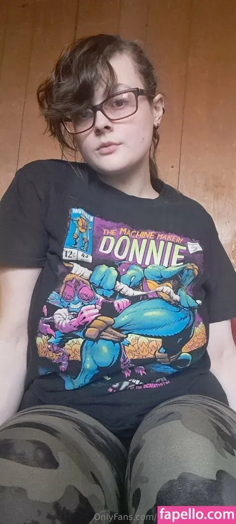 crimsonsfreepage Onlyfans Photo Gallery 