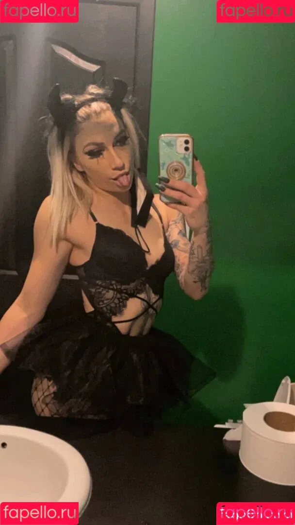 Taylor Flewin Onlyfans Photo Gallery 