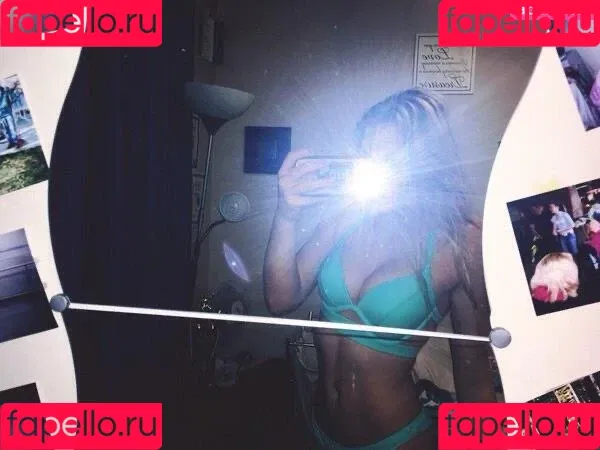 Taylor Flewin Onlyfans Photo Gallery 
