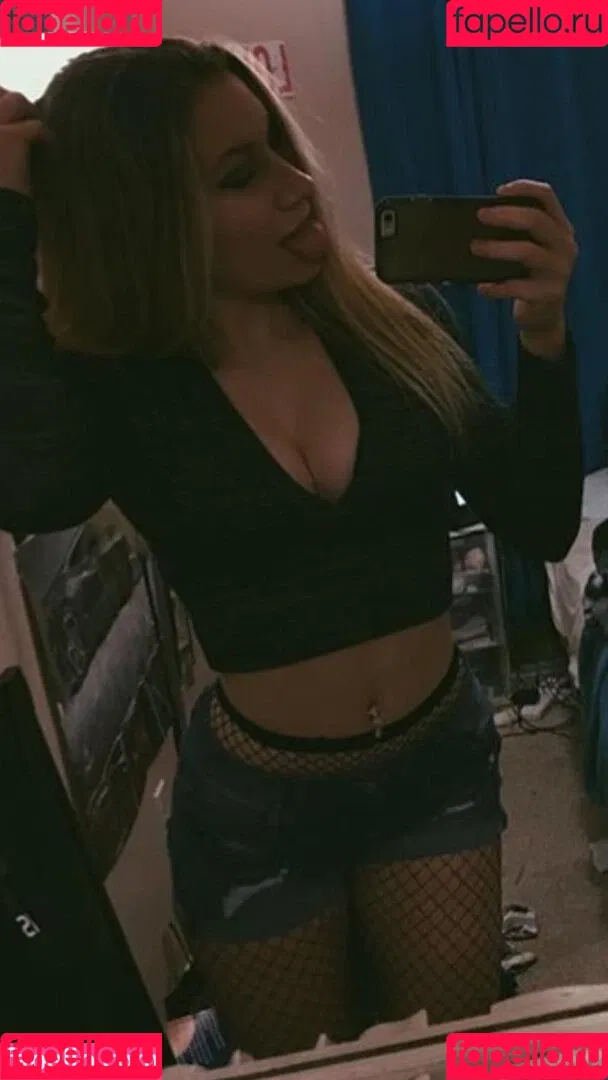 Taylor Flewin Onlyfans Photo Gallery 