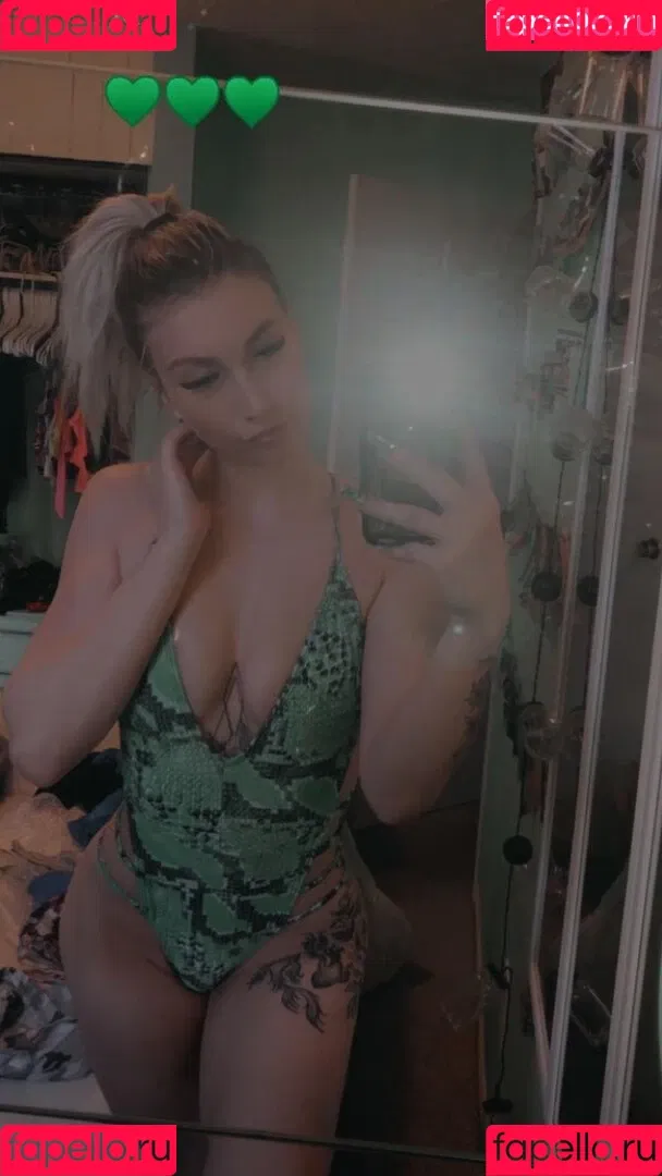 Taylor Flewin Onlyfans Photo Gallery 