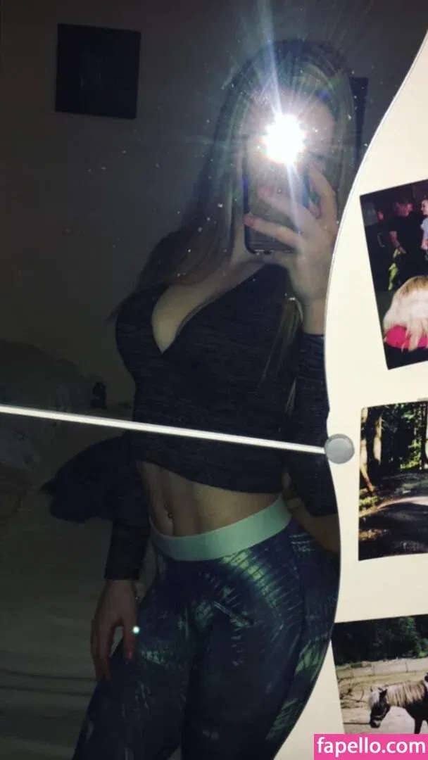 Taylor Flewin Onlyfans Photo Gallery 