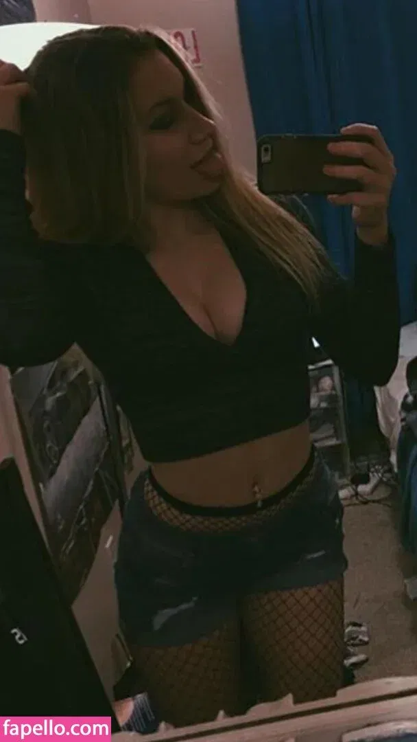 Taylor Flewin Onlyfans Photo Gallery 