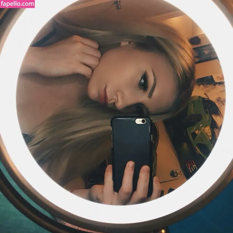 Taylor Flewin Onlyfans Photo Gallery 