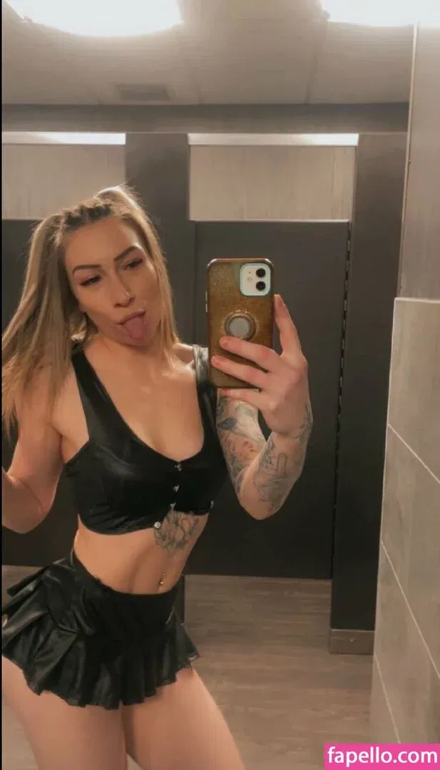 Taylor Flewin Onlyfans Photo Gallery 