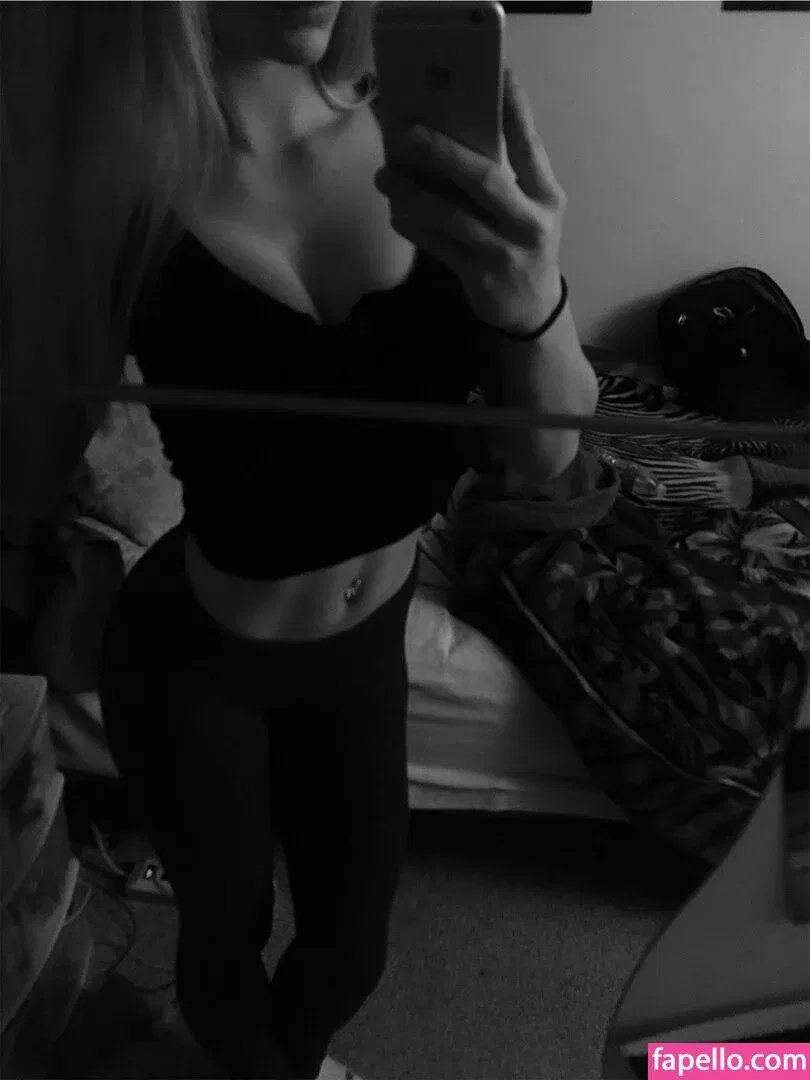 Taylor Flewin Onlyfans Photo Gallery 