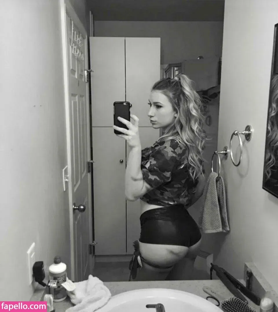 Taylor Flewin Onlyfans Photo Gallery 