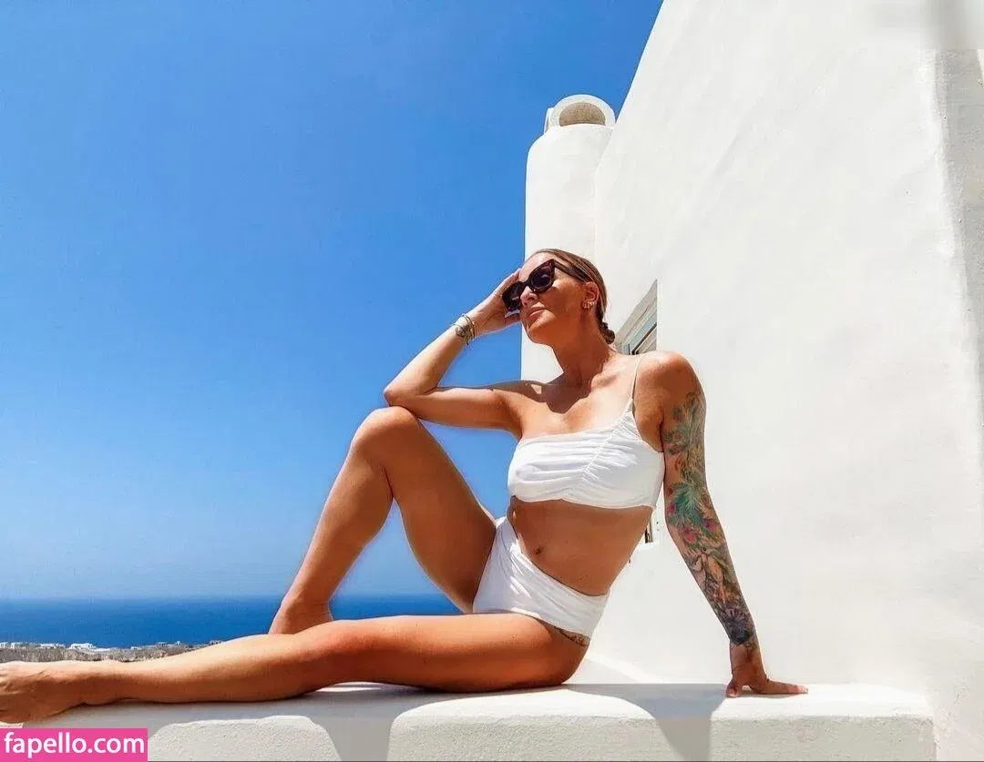 Charlotte Würdig Onlyfans Photo Gallery 