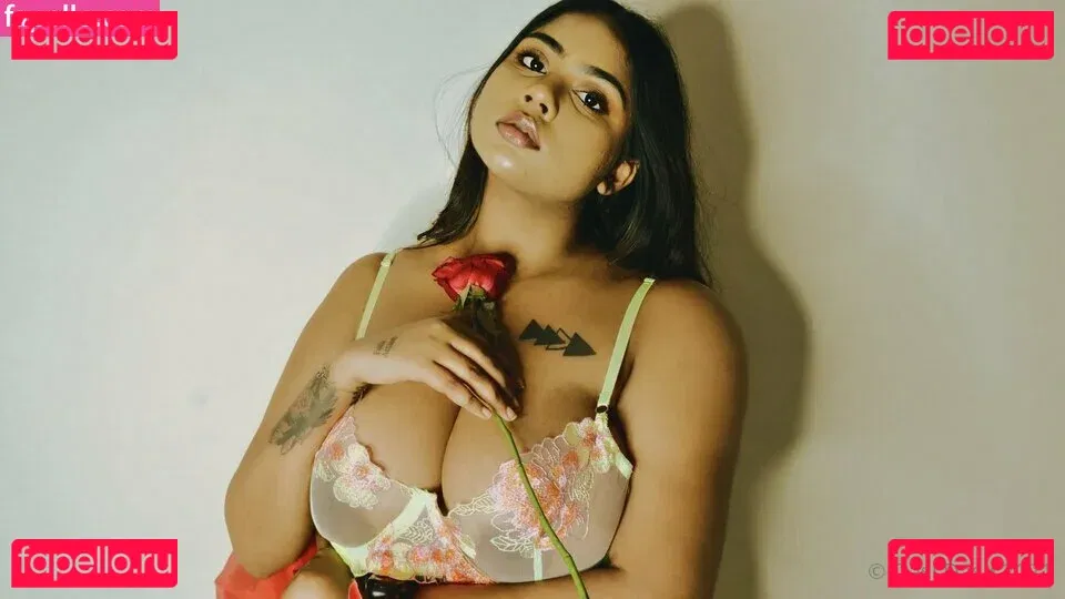 Oasi Das Onlyfans Photo Gallery 