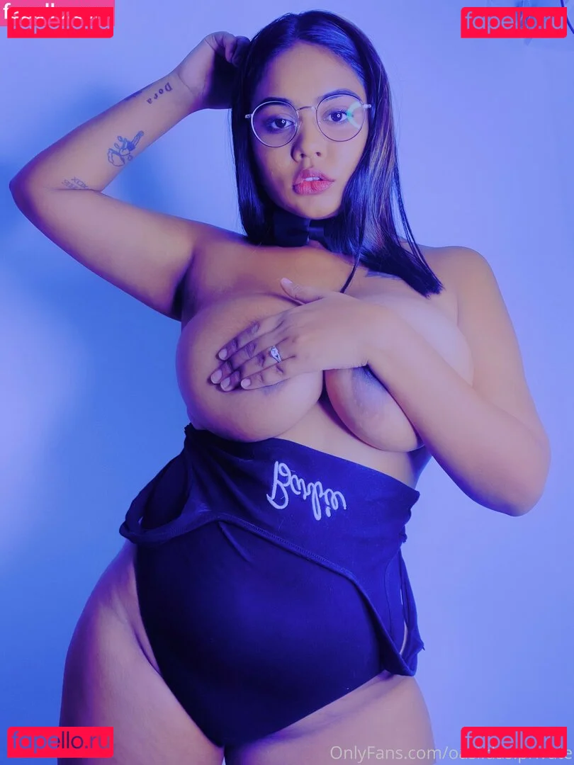 Oasi Das Onlyfans Photo Gallery 