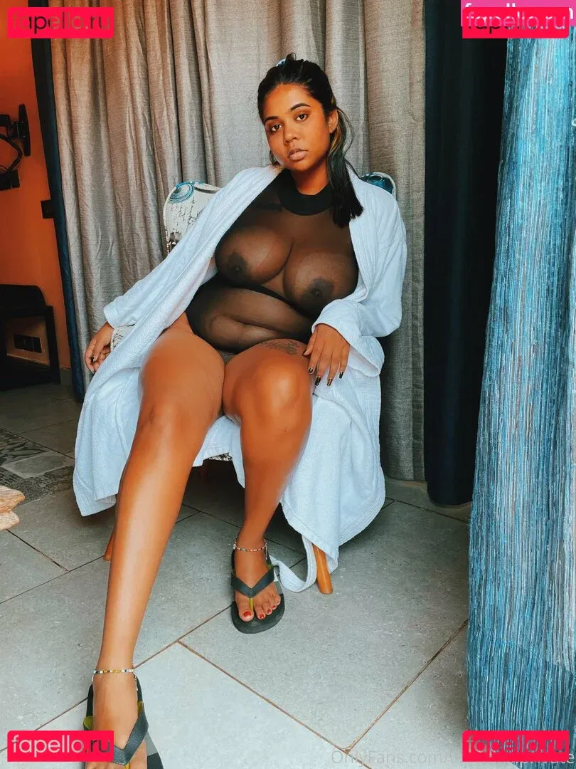 Oasi Das Onlyfans Photo Gallery 