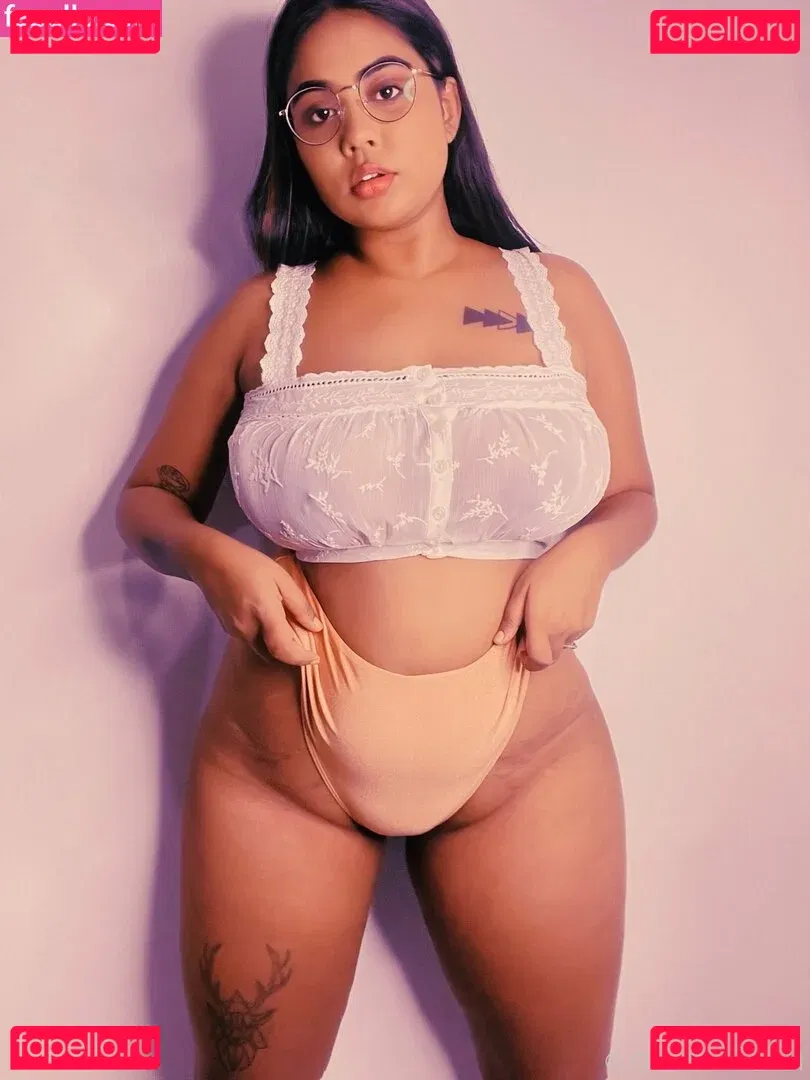 Oasi Das Onlyfans Photo Gallery 