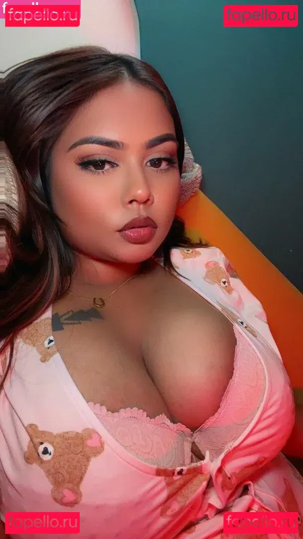 Oasi Das Onlyfans Photo Gallery 