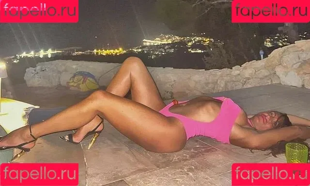 Simona Isceri Onlyfans Photo Gallery 