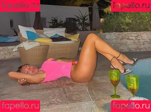 Simona Isceri Onlyfans Photo Gallery 