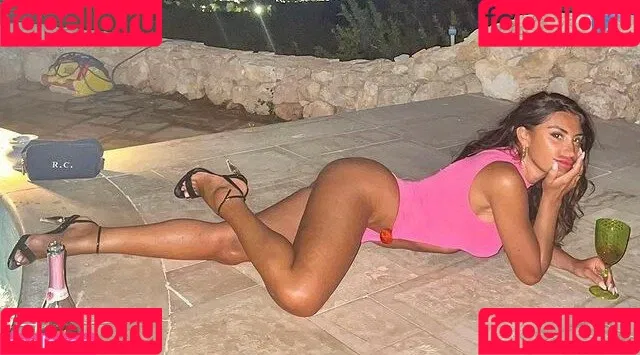 Simona Isceri Onlyfans Photo Gallery 