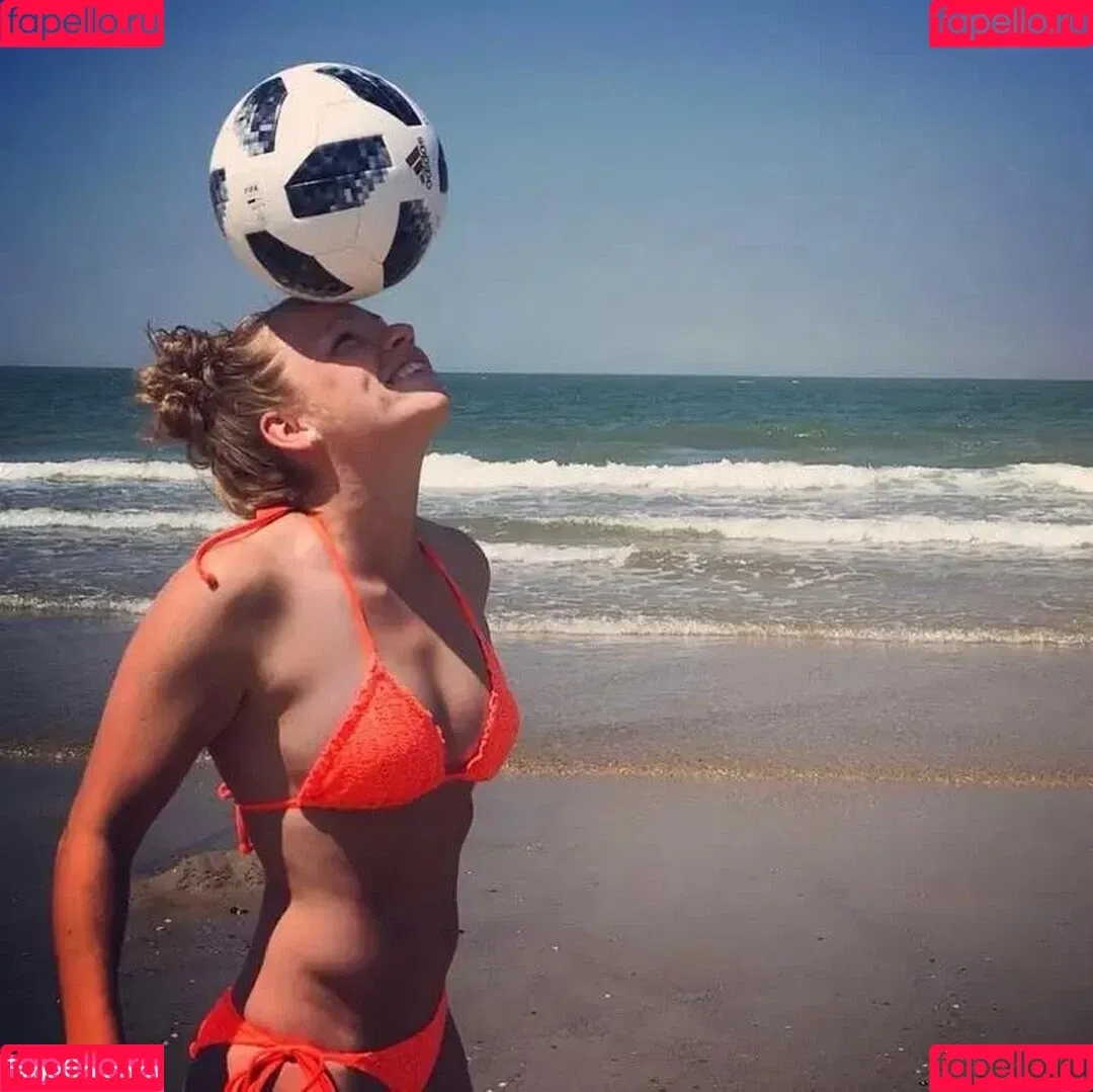 Linda Dallmann Onlyfans Photo Gallery 