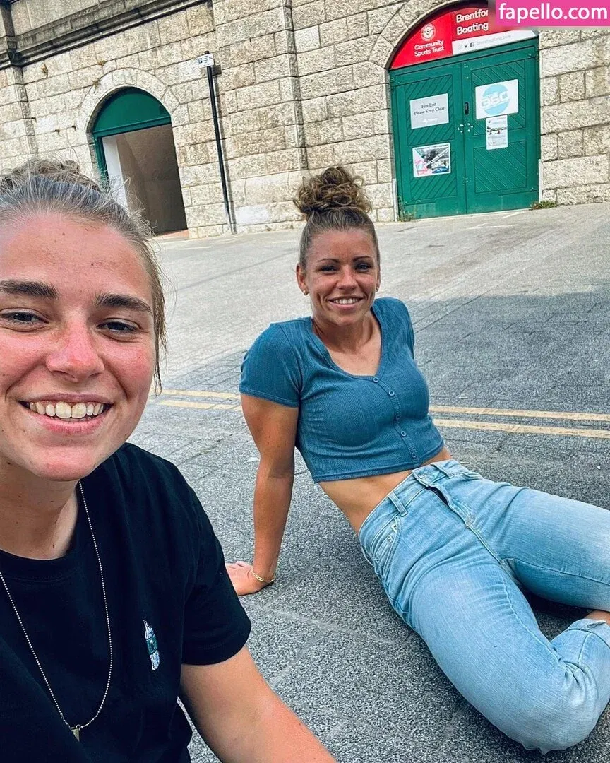 Linda Dallmann Onlyfans Photo Gallery 