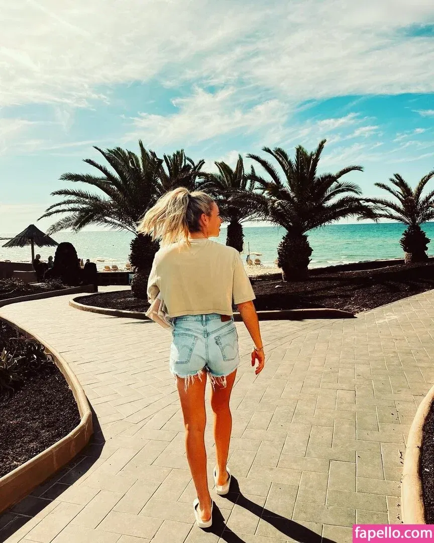 Linda Dallmann Onlyfans Photo Gallery 