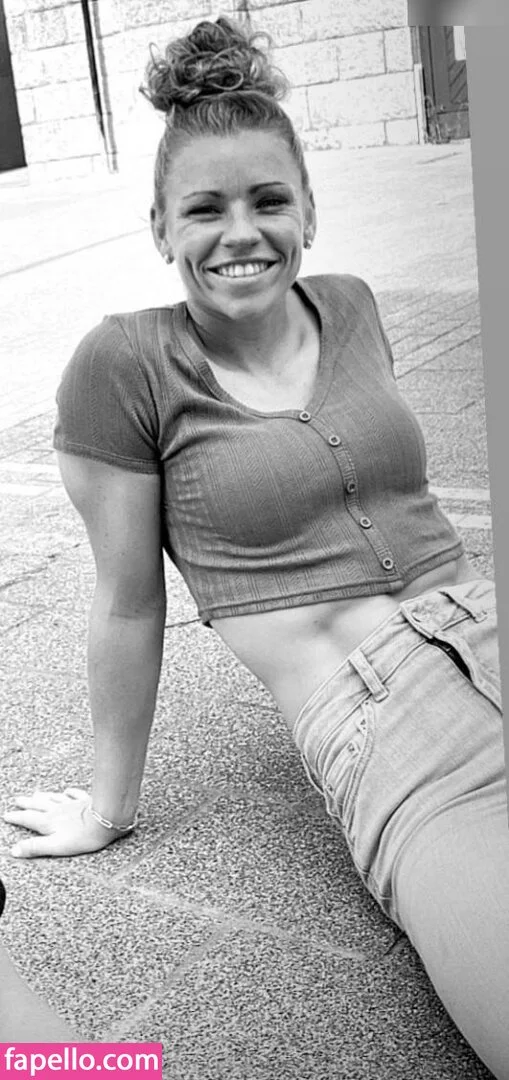 Linda Dallmann Onlyfans Photo Gallery 