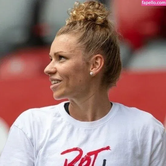 Linda Dallmann Onlyfans Photo Gallery 