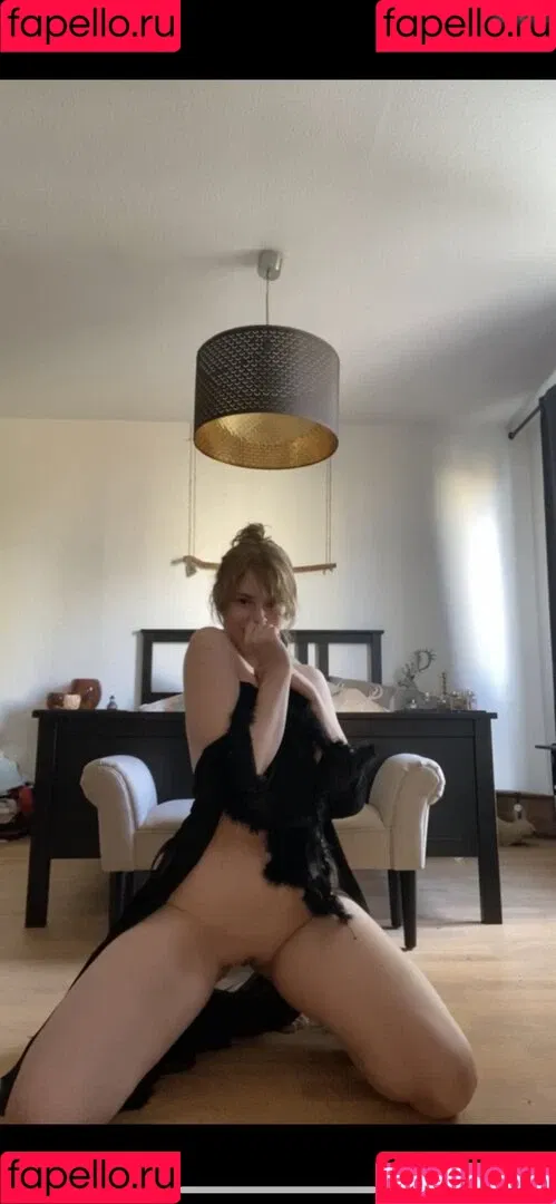 Nexeyredfox Onlyfans Photo Gallery 