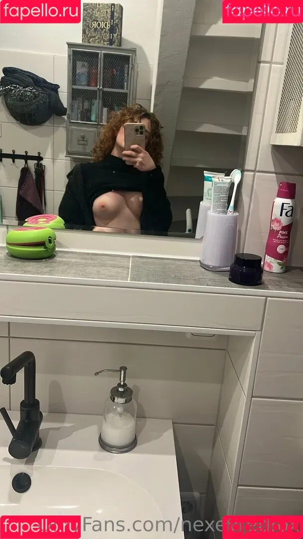 Nexeyredfox Onlyfans Photo Gallery 