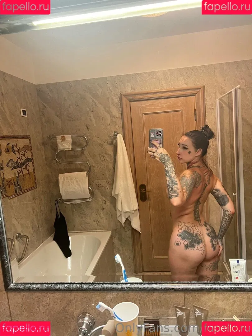Yamiilia Onlyfans Photo Gallery 