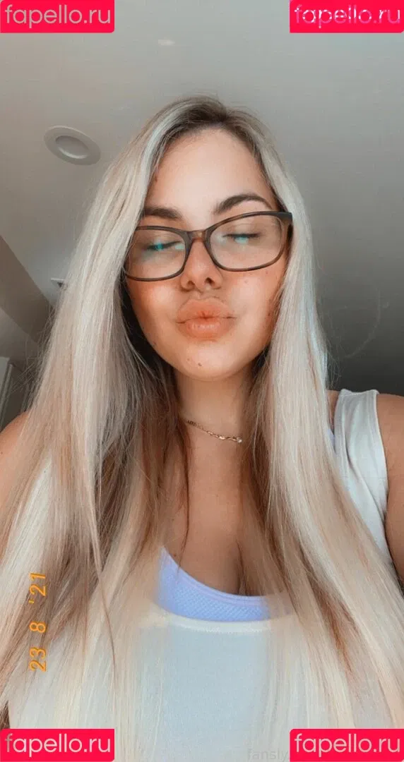 Lunaskye9 Onlyfans Photo Gallery 