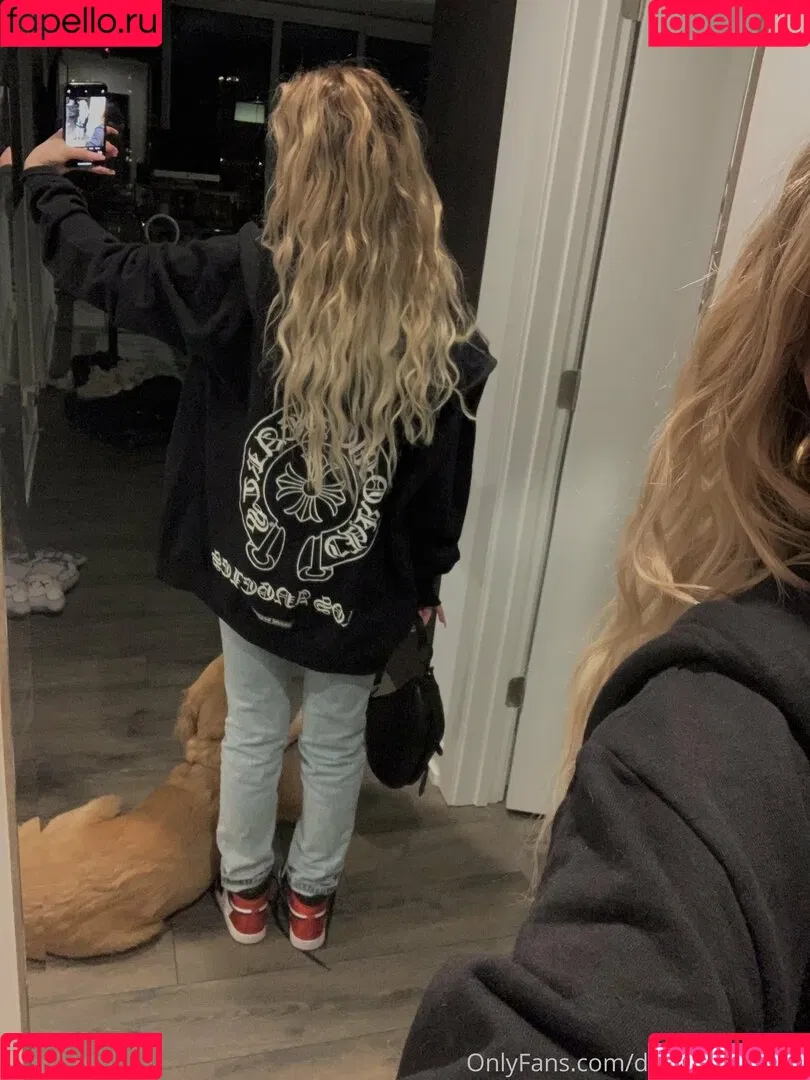 Dressupblondie Onlyfans Photo Gallery 
