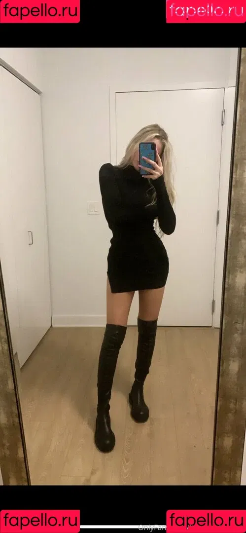 Dressupblondie Onlyfans Photo Gallery 