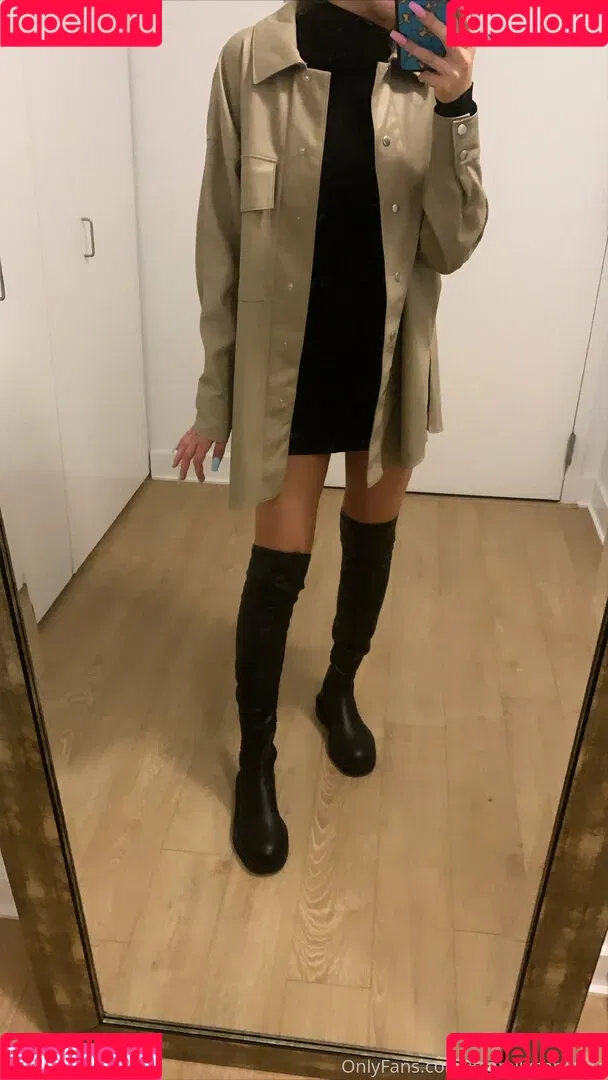 Dressupblondie Onlyfans Photo Gallery 