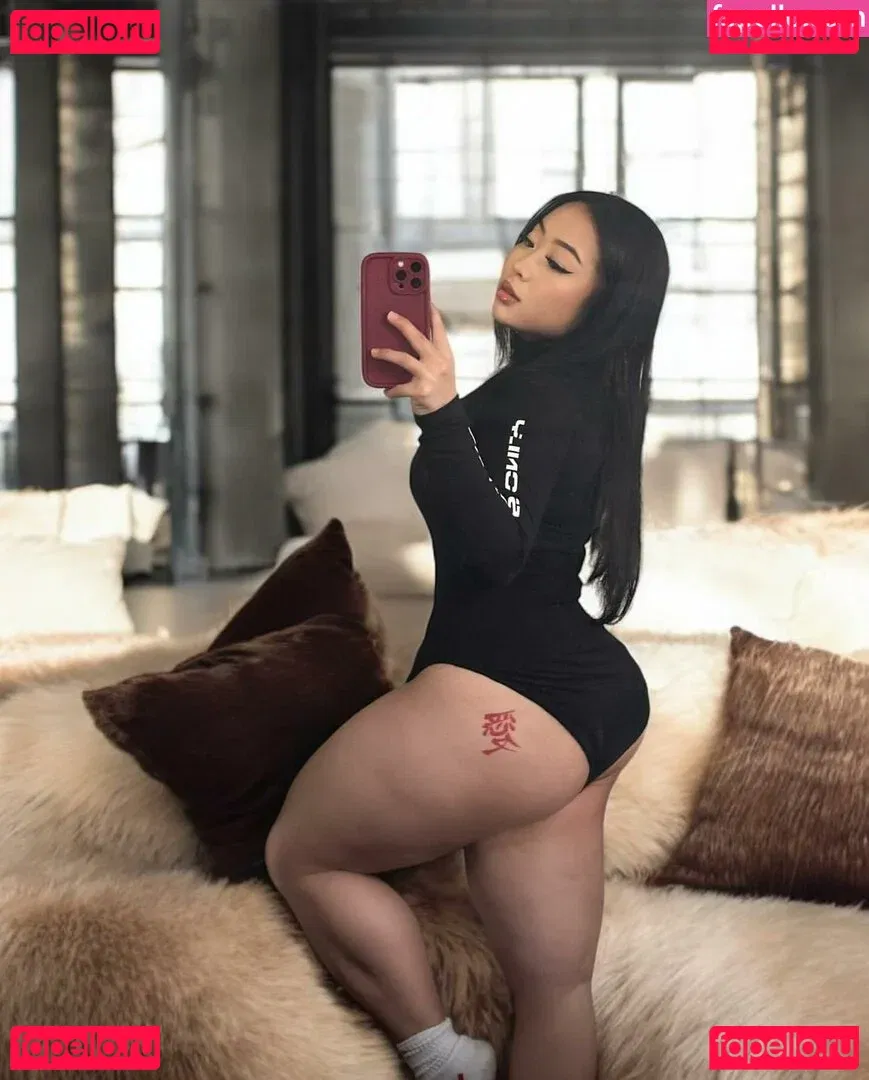 Le3nabae Onlyfans Photo Gallery 