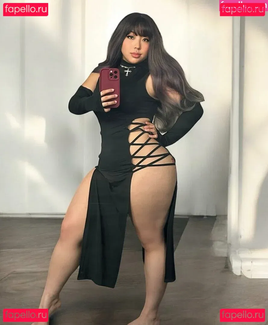 Le3nabae Onlyfans Photo Gallery 