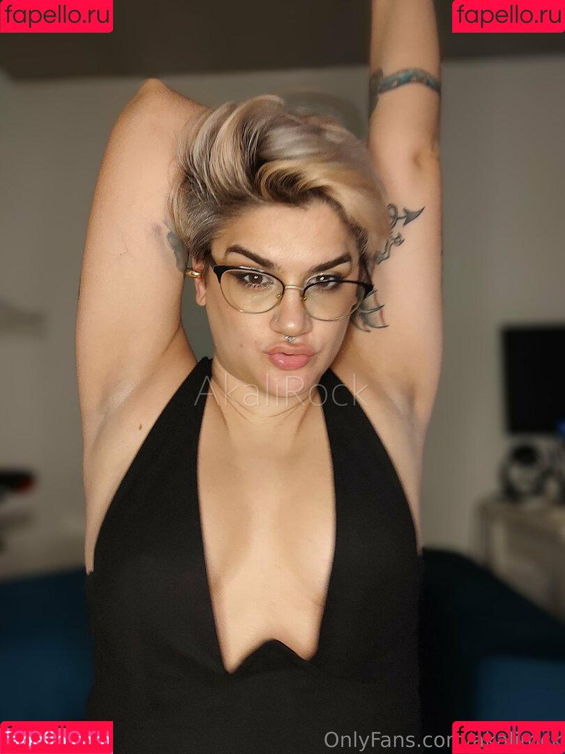 akalirock Onlyfans Photo Gallery 