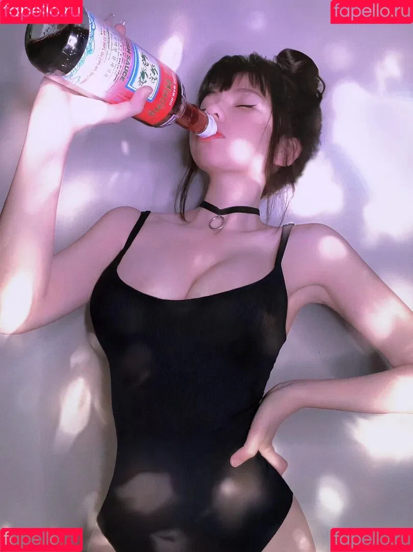 Arisa Nguyễn Onlyfans Photo Gallery 