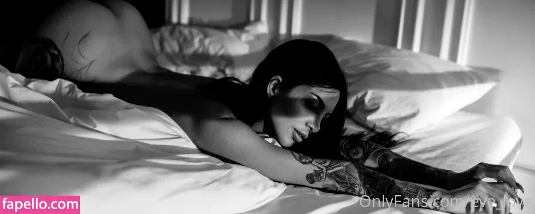 eve_love Onlyfans Photo Gallery 