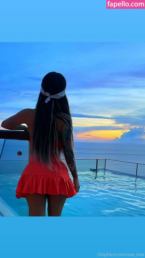 eve_love Onlyfans Photo Gallery 