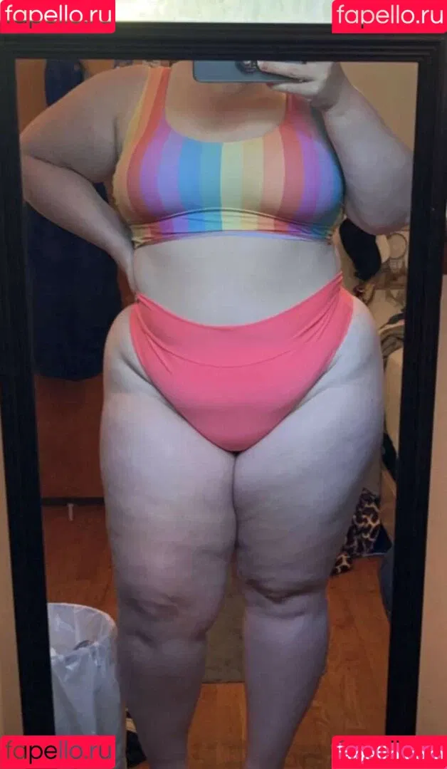 damned_female Onlyfans Photo Gallery 