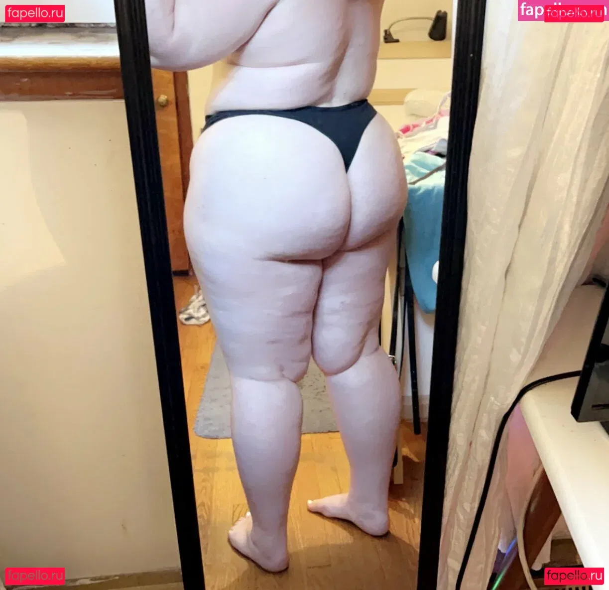 damned_female Onlyfans Photo Gallery 