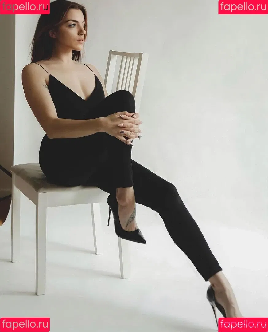 Anne Menden Onlyfans Photo Gallery 