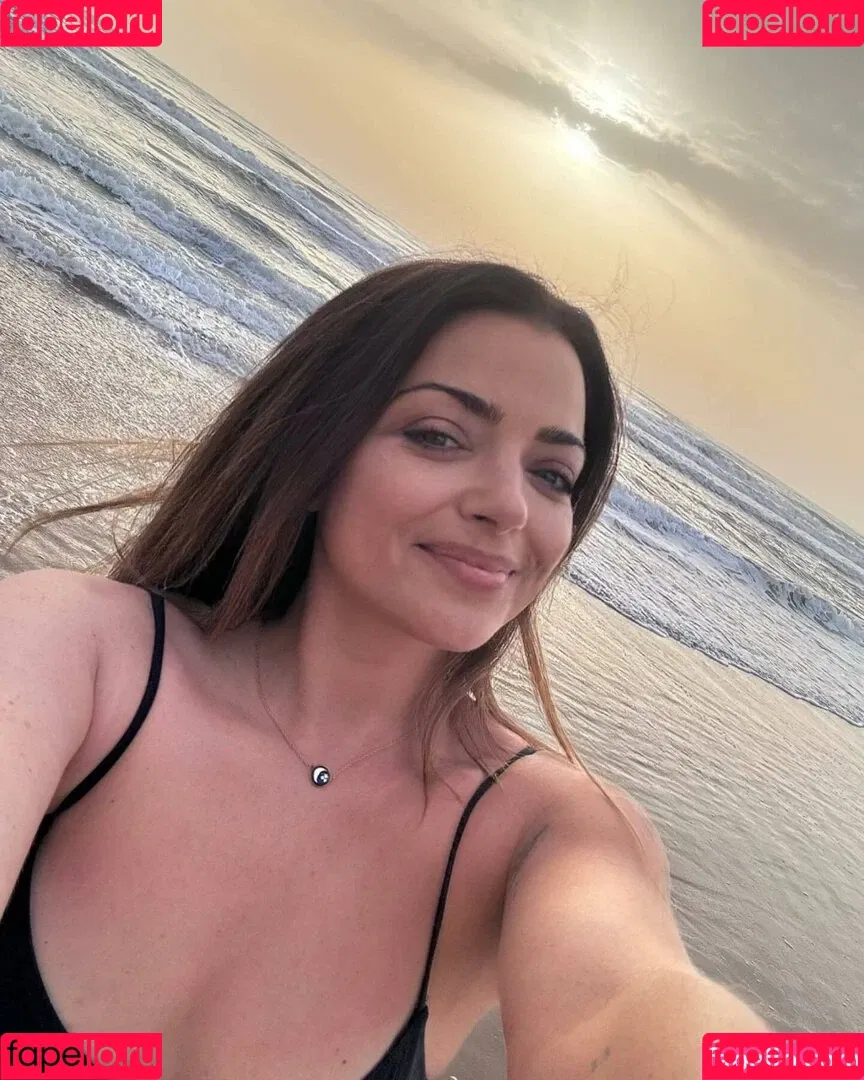 Anne Menden Onlyfans Photo Gallery 