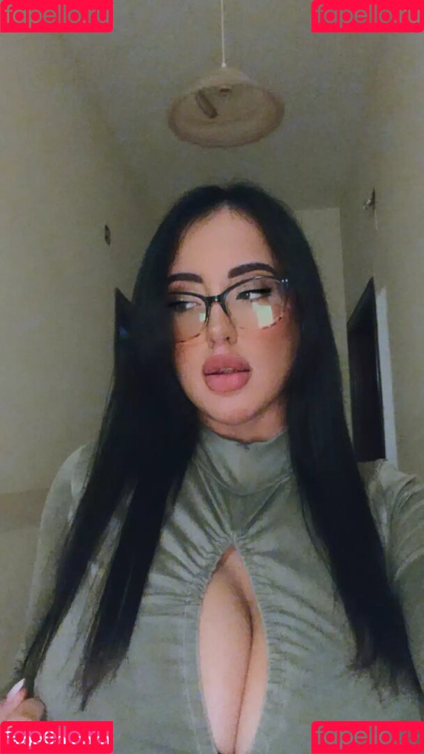 kaori12 Onlyfans Photo Gallery 