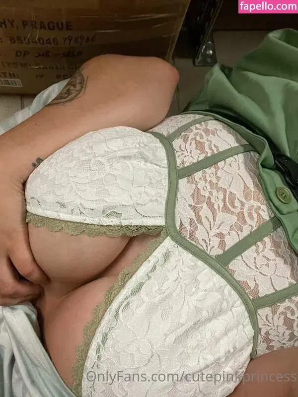 Czech Princess Onlyfans Photo Gallery 