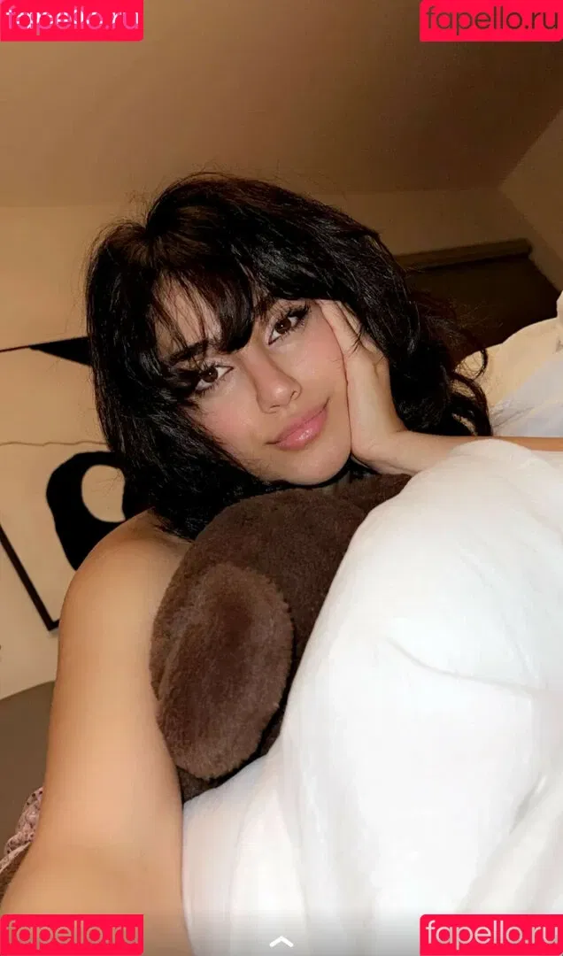 Melody Oz Onlyfans Photo Gallery 